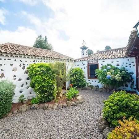 Authentic Holiday Full Of Character With Lots Of Privacy And Stunning View